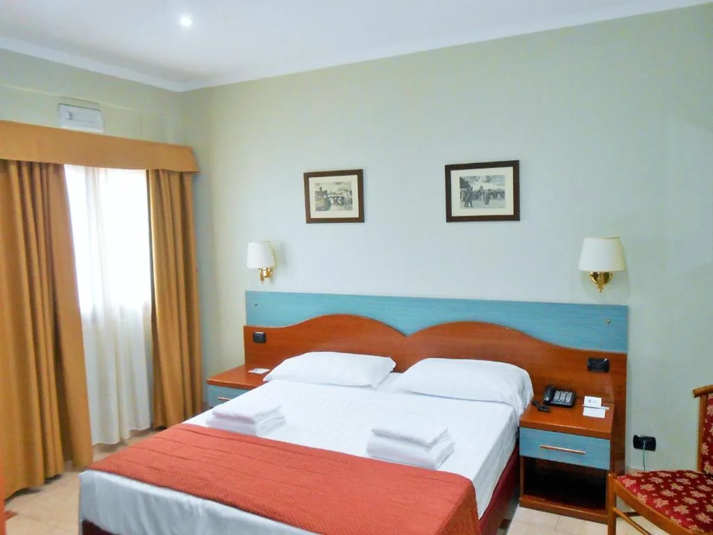 Camera Matrimoniale Classic — Hotel Riviera Fiumicino
