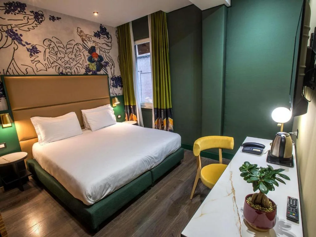 Camera Matrimoniale Classic — Mercure Roma Centro Saint John