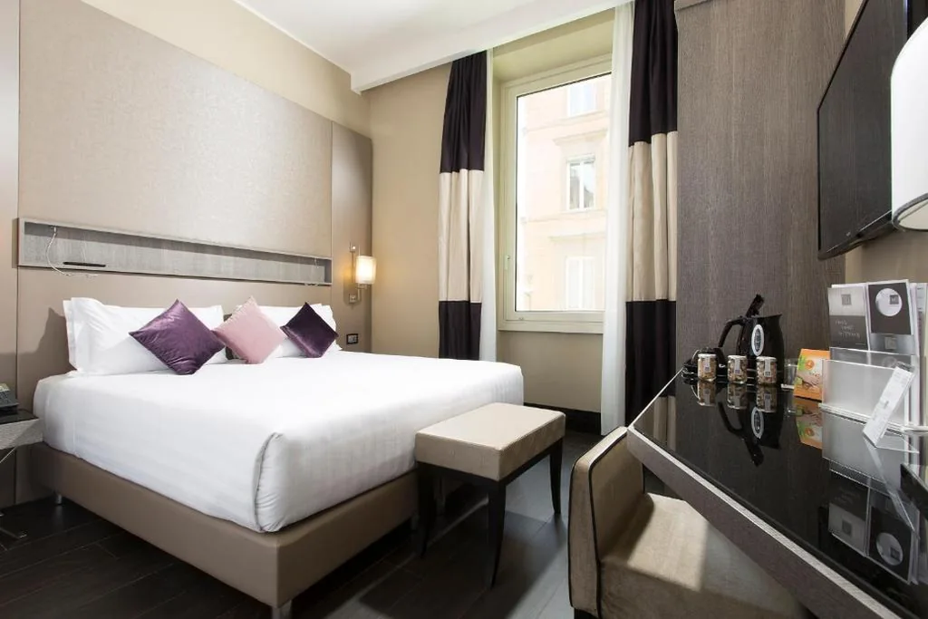 Classic Double Room — Rome Life Hotel