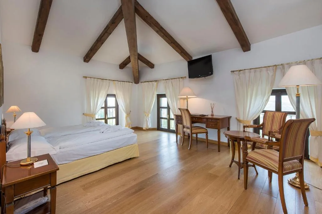 Classic Double Room — Sunstar Hotel Piemont Castello di Villa