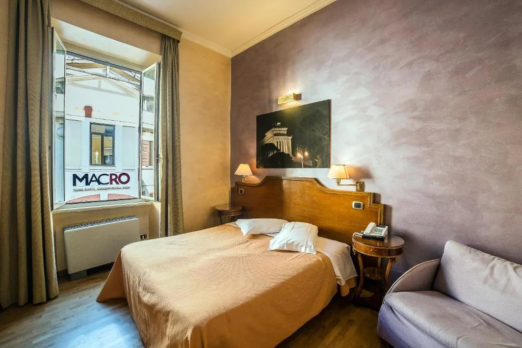 Comfort Double Room — Hotel Kent