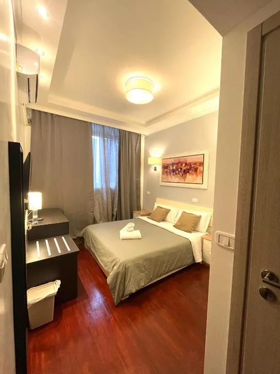 Camera Matrimoniale Comfort — KayDee GuestHouse