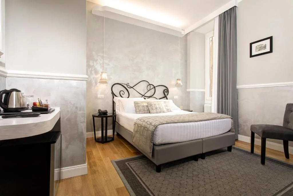 Comfort Double Room — Relais de l’Opera