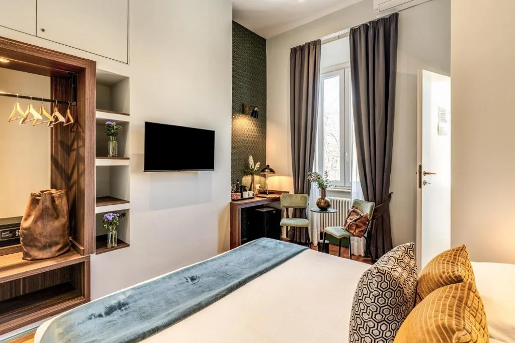 Comfort Double Room — Tree Charme Trilussa