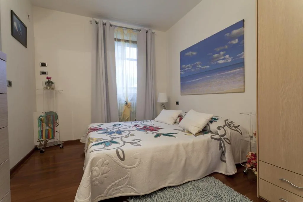 Camera Matrimoniale Comfort — Villa Degli Ulivi B&B
