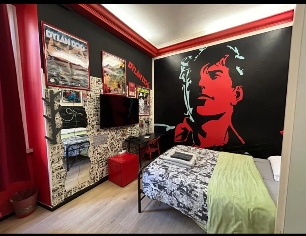 Double Room — Comics Guesthouse Hostel