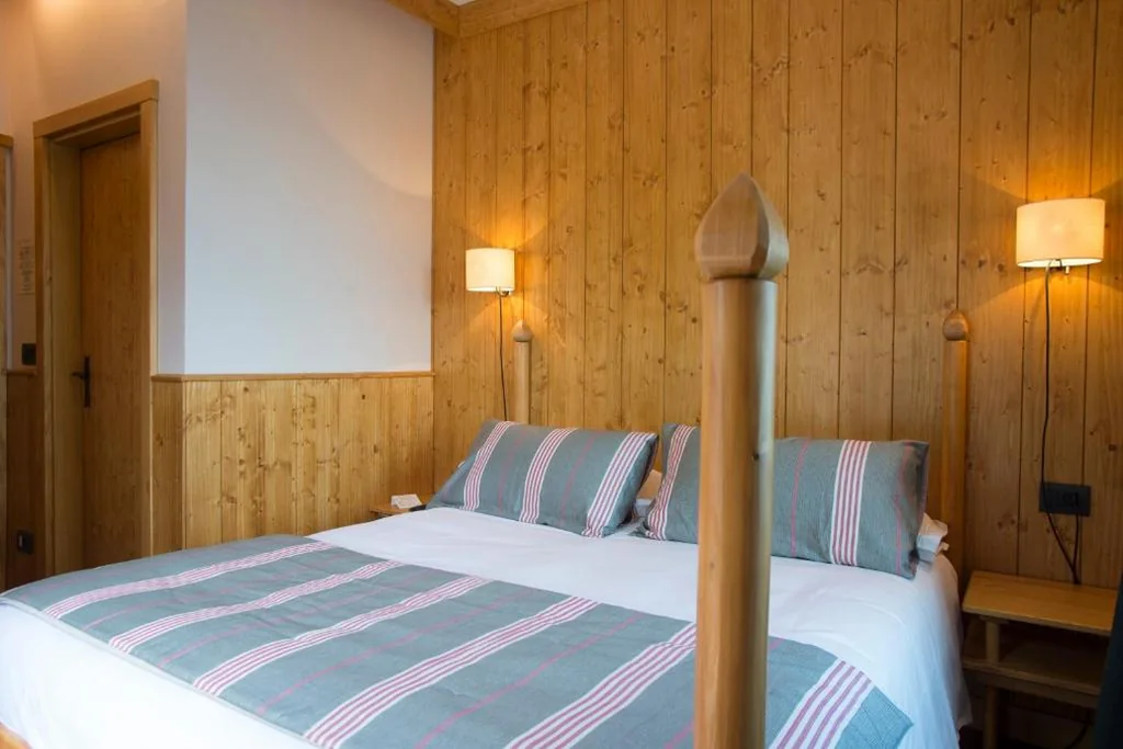 Double Room with Disabled Access — Albergo Ristorante Bucaneve