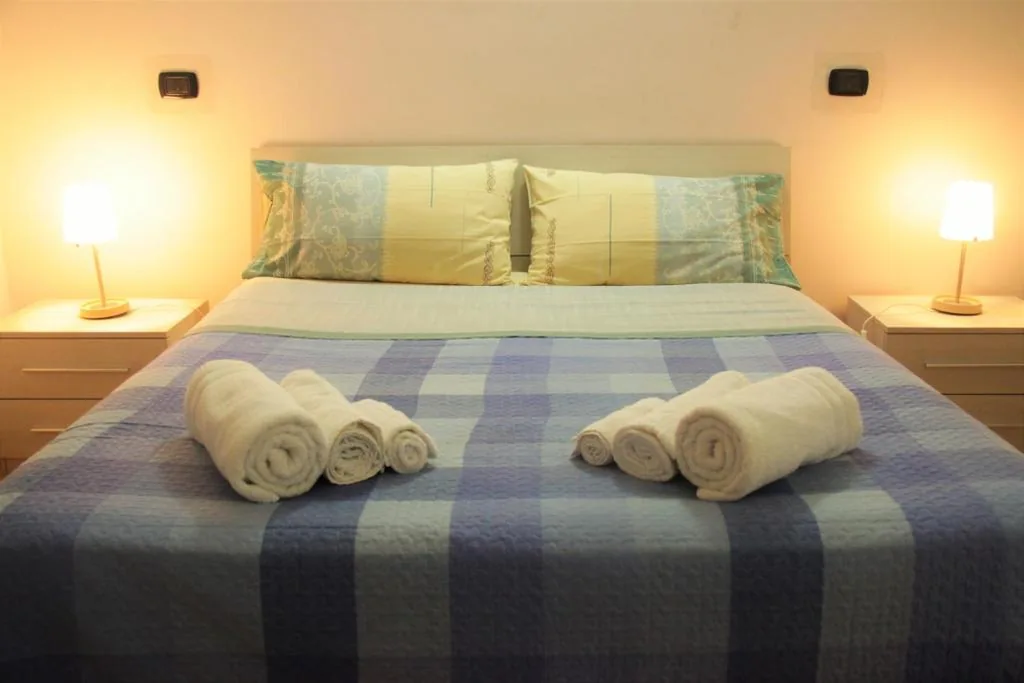 Double Room with Bathroom — Hello Roma B&B