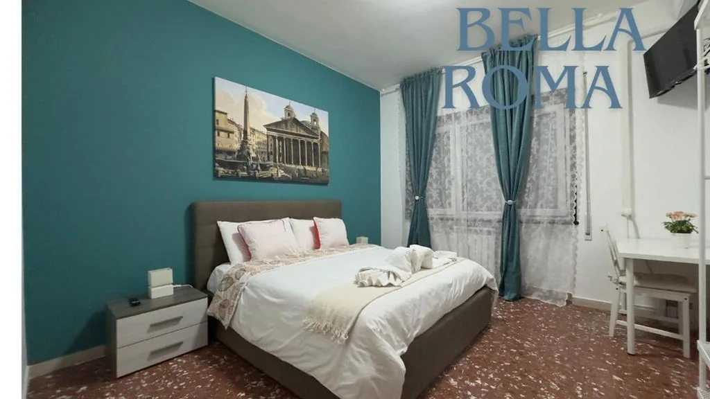 Camera Matrimoniale con Bagno in Comune — Bella Roma – EE