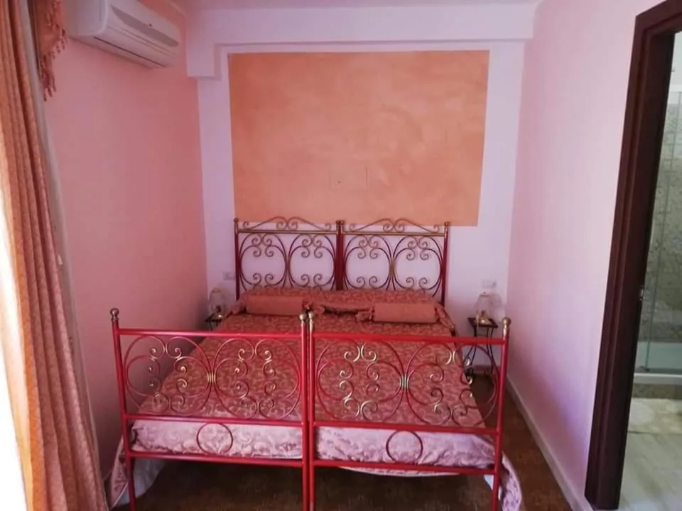 Camera Matrimoniale con Bagno Privato — A Casa d’Antonella