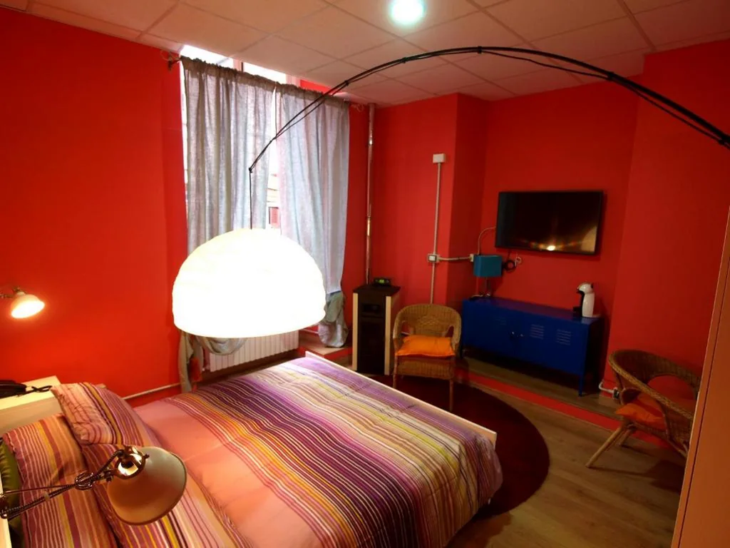 Double Room with Private Bathroom — Andres Guest House Sanremo