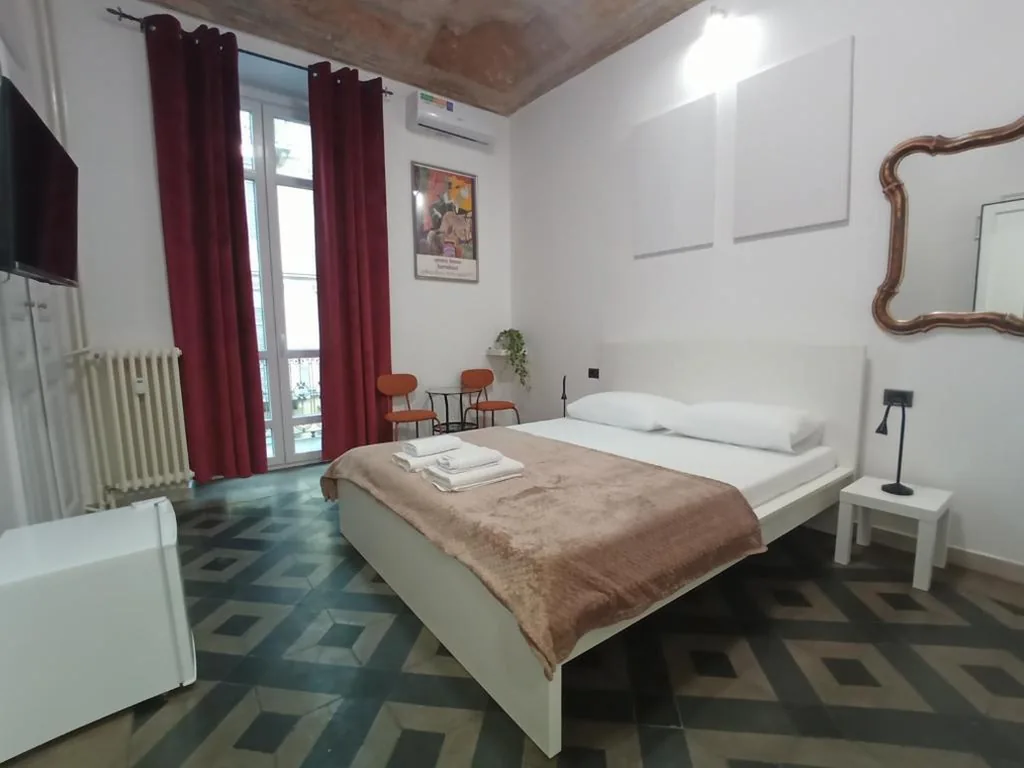 Camera Matrimoniale con Bagno Privato — ArtDecò Rooms Turin