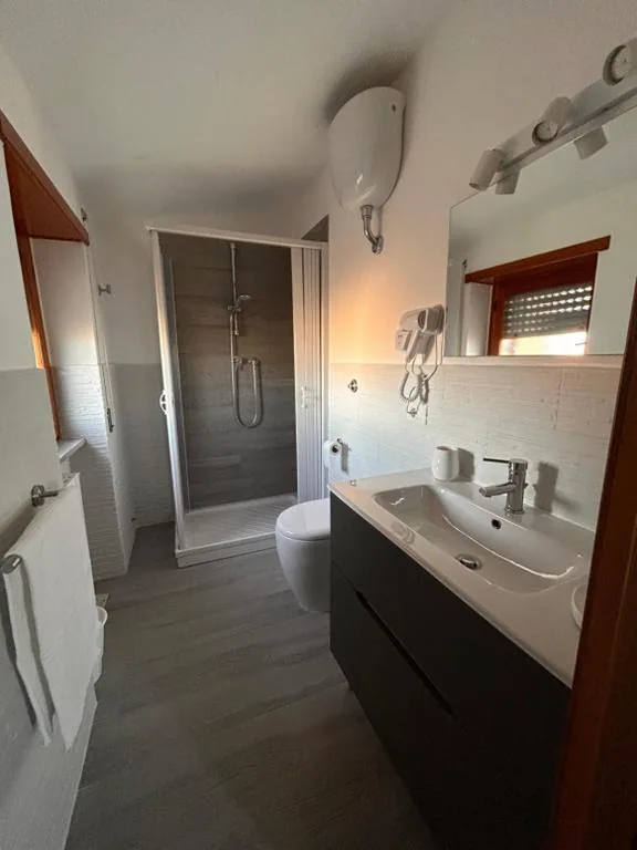 Camera Matrimoniale con Bagno Privato — B&B Airport and go
