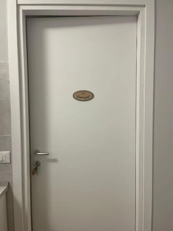 Double Room with Private Bathroom — B&B Genova Centrale