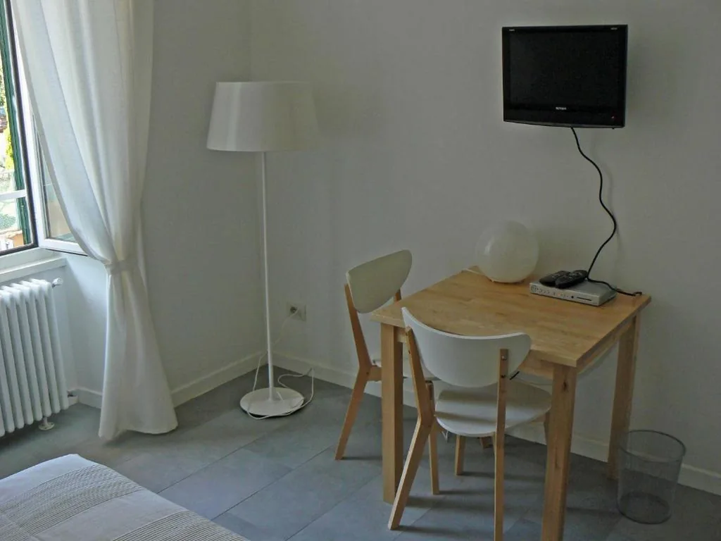 Double Room with Private Bathroom — B&b Il Sampietrino Dei Cavalleggeri