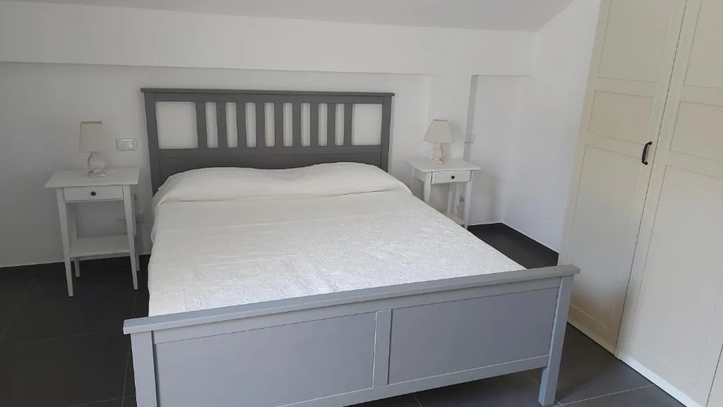 Double Room with Private Bathroom — B&B La casa al mare di MatiGiò “Camera G”