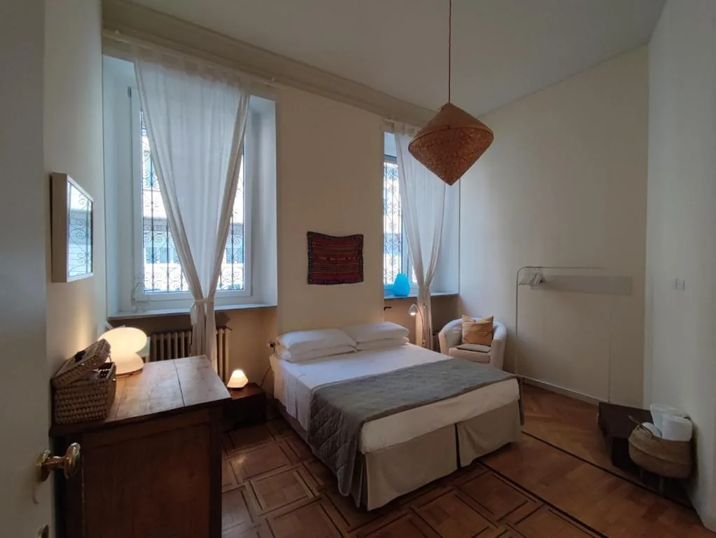 Double Room with Private Bathroom — B&B Torino Crocetta