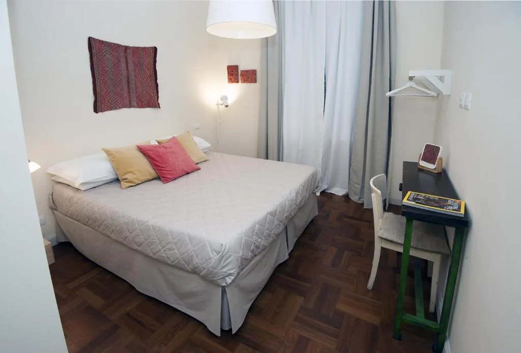 Double Room with Private Bathroom — B&B Torino Crocetta