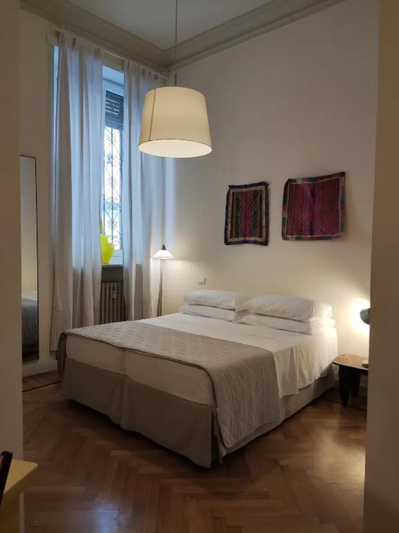 Double Room with Private Bathroom — B&B Torino Crocetta