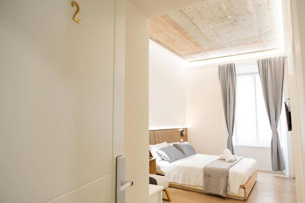 Camera Matrimoniale con Bagno Privato — Bottega Artistica Guest House
