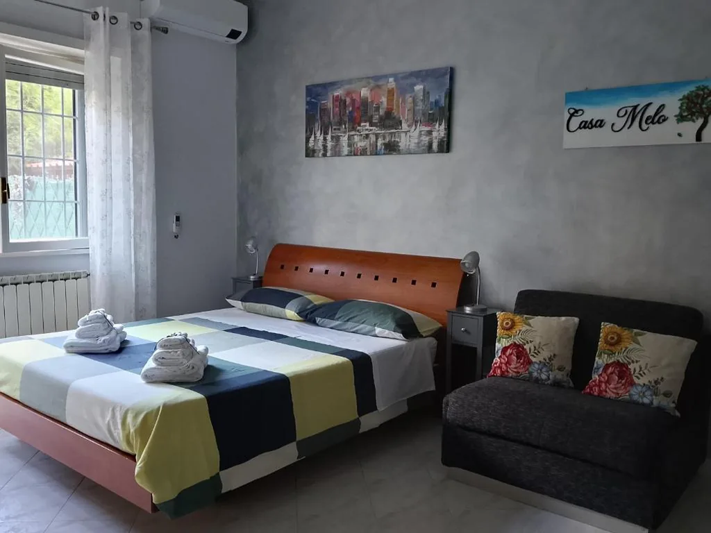 Camera Matrimoniale con Bagno Privato — Casa Melo