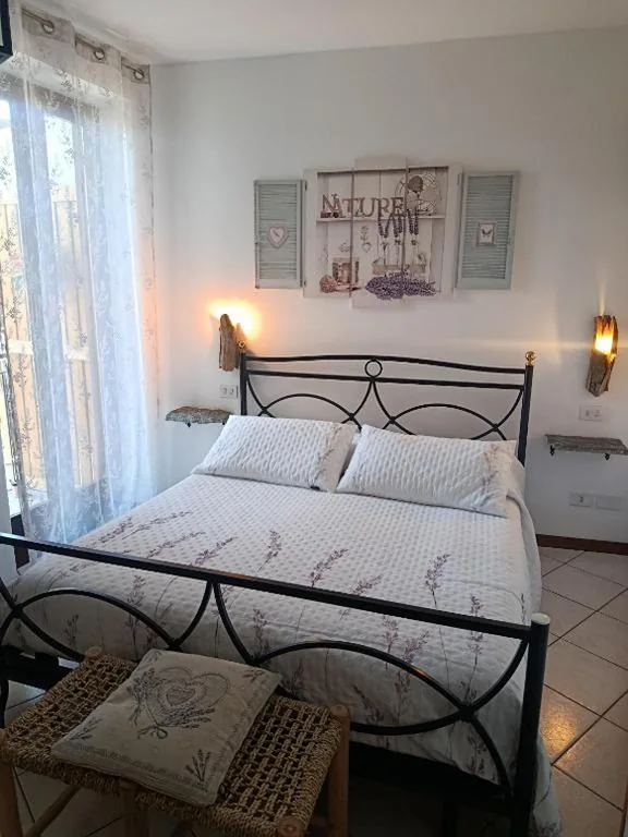 Camera Matrimoniale con Bagno Privato — Casa Valletta