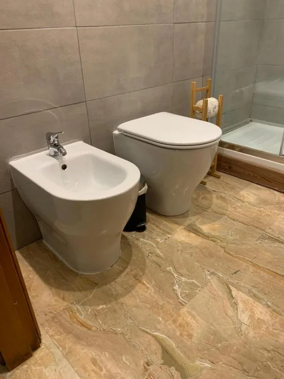 Camera Matrimoniale con Bagno Privato — Central Rooms – Vatican