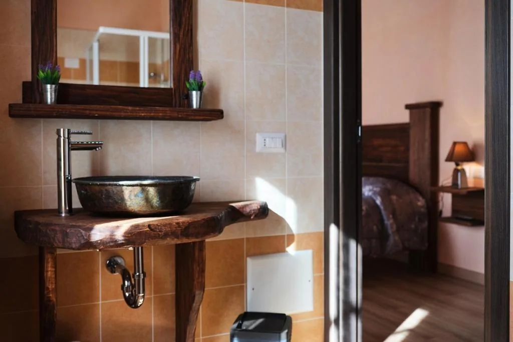 Double Room with Private Bathroom — Circolo Operaio Acli Colloro