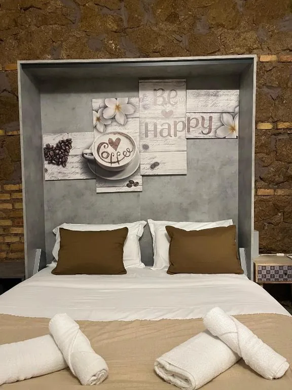 Double Room with Private Bathroom — DADA Roma