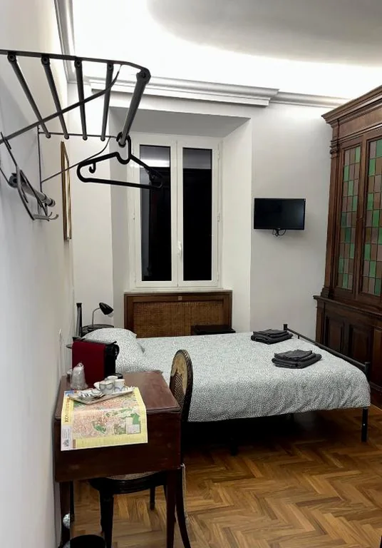 Double Room with Private Bathroom — Domus Giovanna
