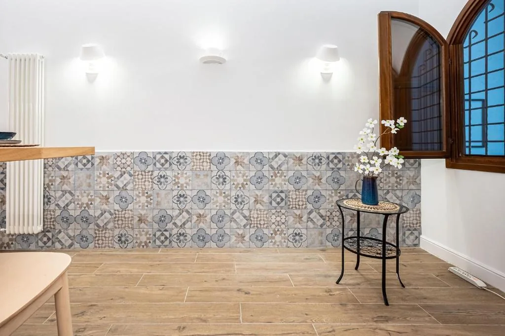 Double Room with Private Bathroom — Domus Piramide