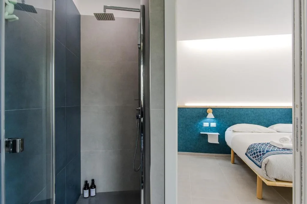 Camera Matrimoniale con Bagno Privato — Domus suites