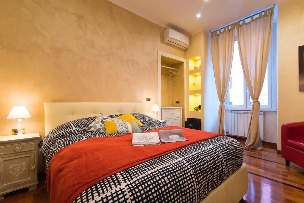 Double Room with External Private Bathroom — B&B Arco Di Gallieno