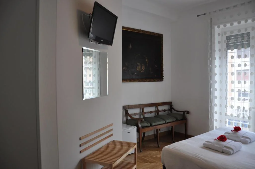 Double Room with External Private Bathroom and Balcony — Sweet Home Parioli