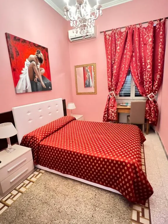 Double Room with External Private Bathroom — Guest House Biondi