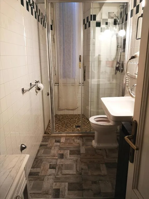 Double Room with External Private Bathroom — Lido di Ostia 1933