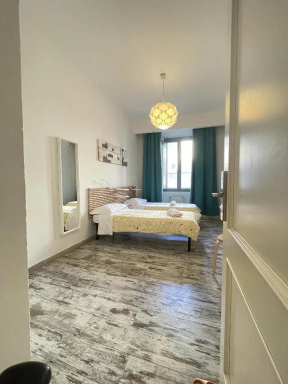 Camera Matrimoniale con Bagno Privato Esterno — Moshi Moshi