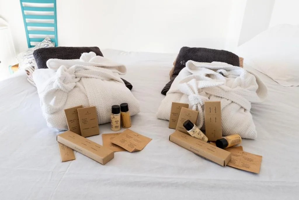 Camera Matrimoniale con Bagno Privato Esterno — Vista Mare Portofino by PortofinoVacanze