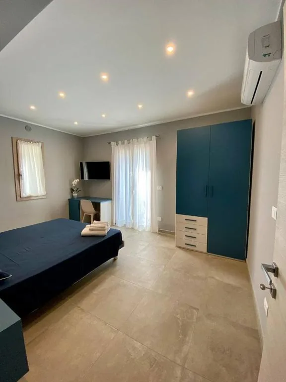 Camera Matrimoniale con Bagno Privato — Floridida Rooms & Breakfast