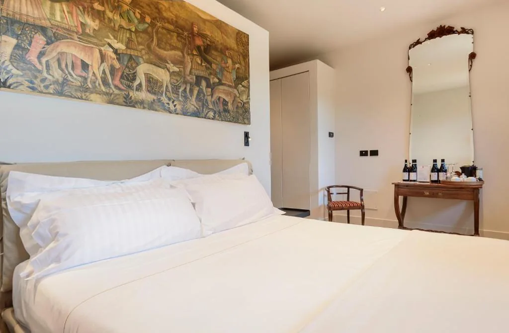 Double Room with Private Bathroom — Foresteria, Winery & Events Destination