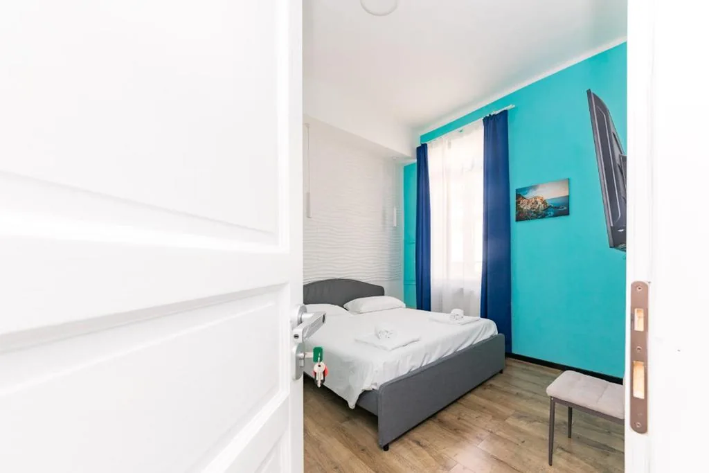 Double Room with Private Bathroom — Galia rooms by PortofinoVacanze self check in