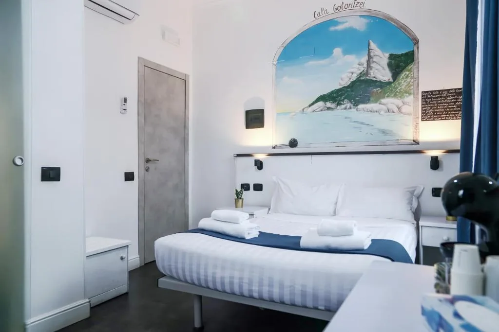 Double Room with Private Bathroom — Golfo di Orosei rooms