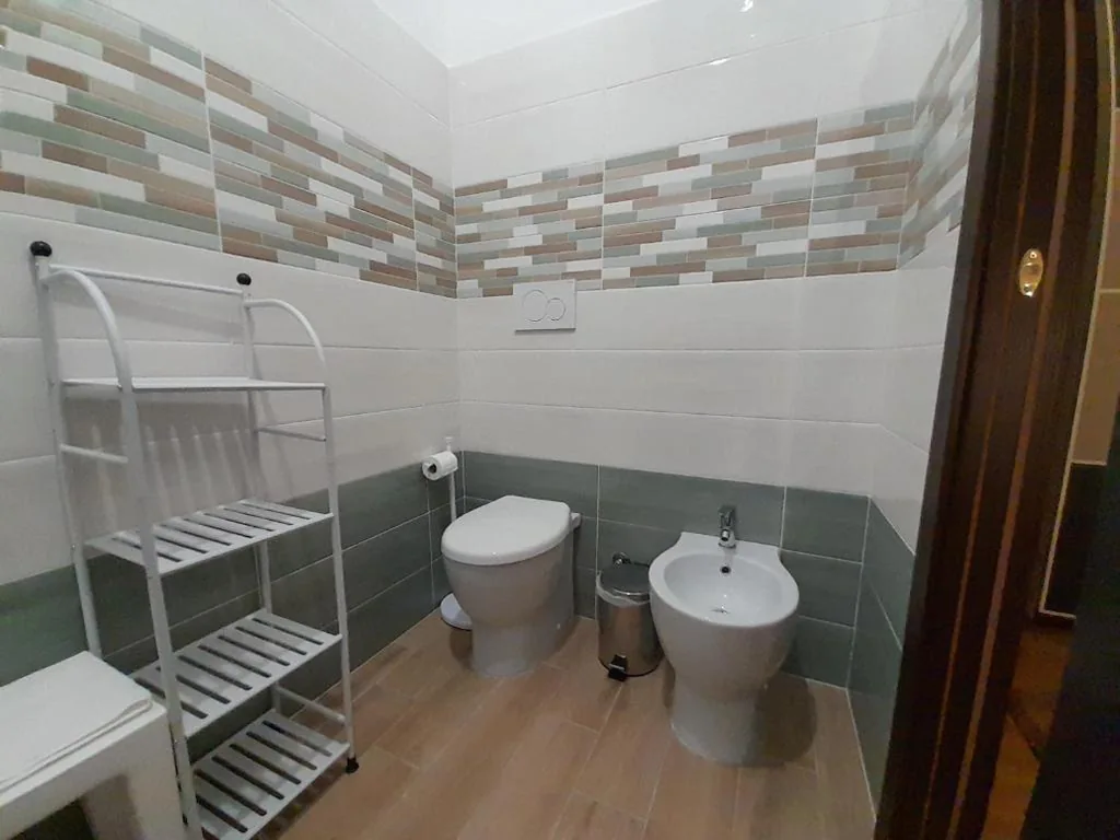 Double Room with Private Bathroom — Il Sole di Roma