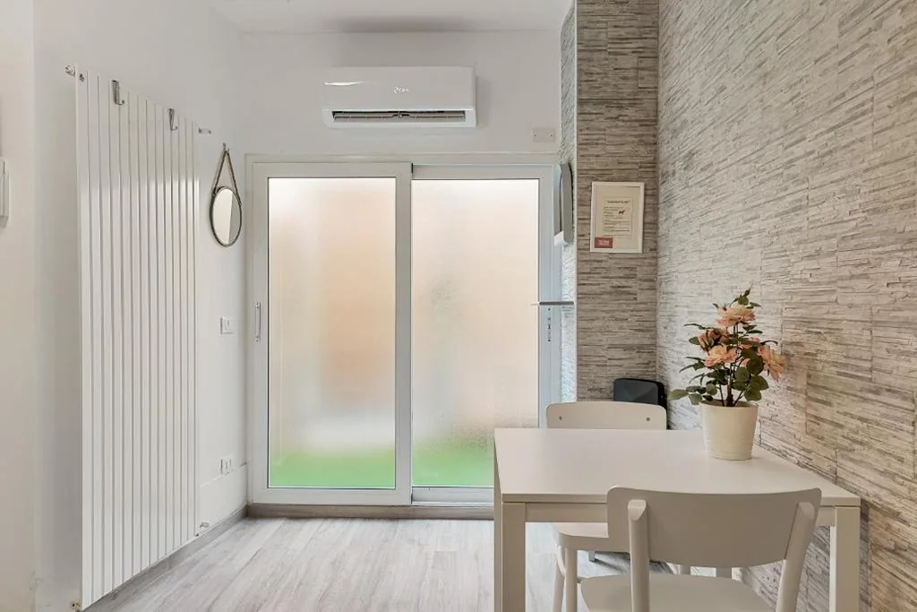 Double Room with Private Bathroom — La Casa di Luna
