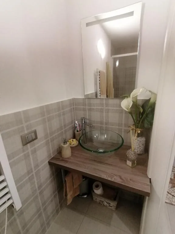 Camera Matrimoniale con Bagno Privato — La casa di Trilly