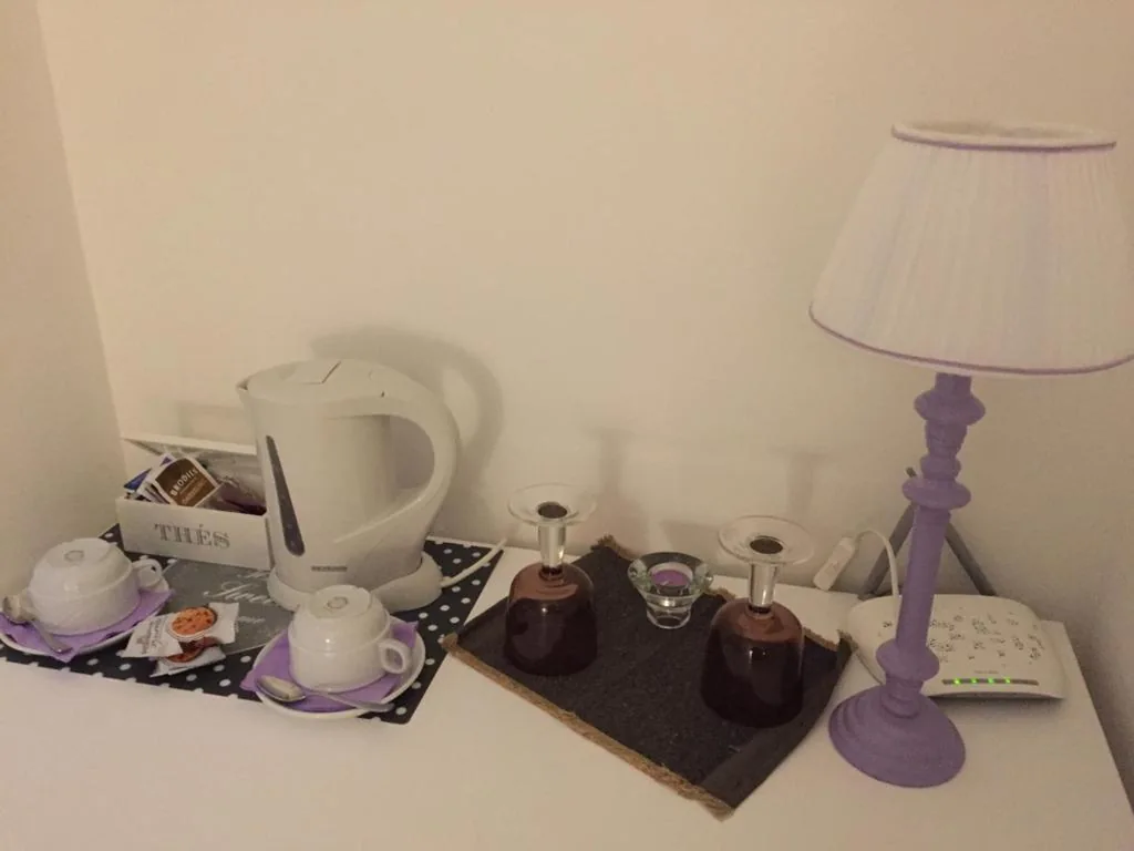 Camera Matrimoniale con Bagno Privato — La Linea D’Acqua