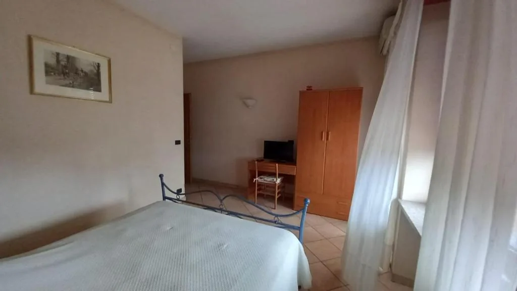Camera Matrimoniale con Bagno Privato — La Terrazza
