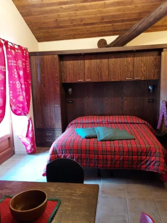 Double Room with Private Bathroom — Lauson