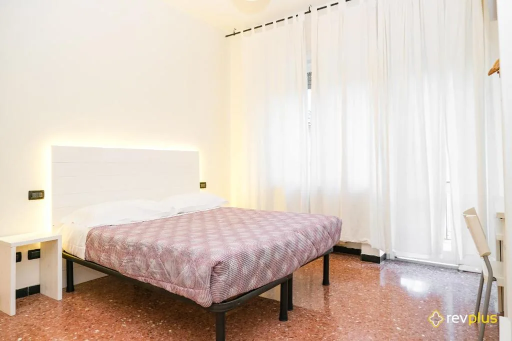 Camera Matrimoniale con Bagno Privato — Lia Rooms 3