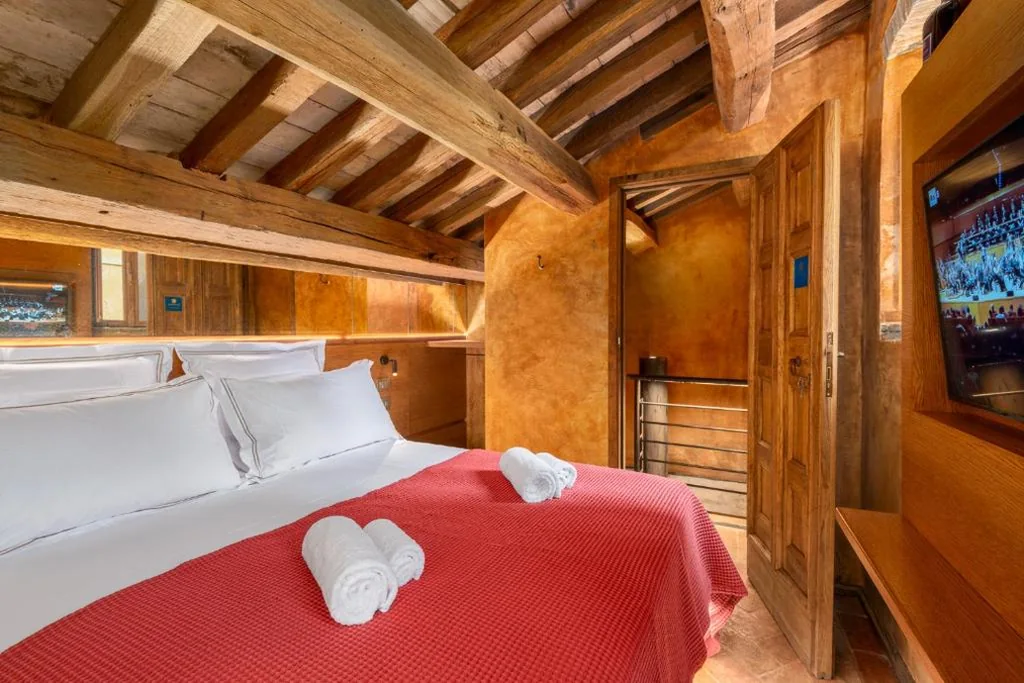 Double Room with Private Bathroom — Locanda da Enzo
